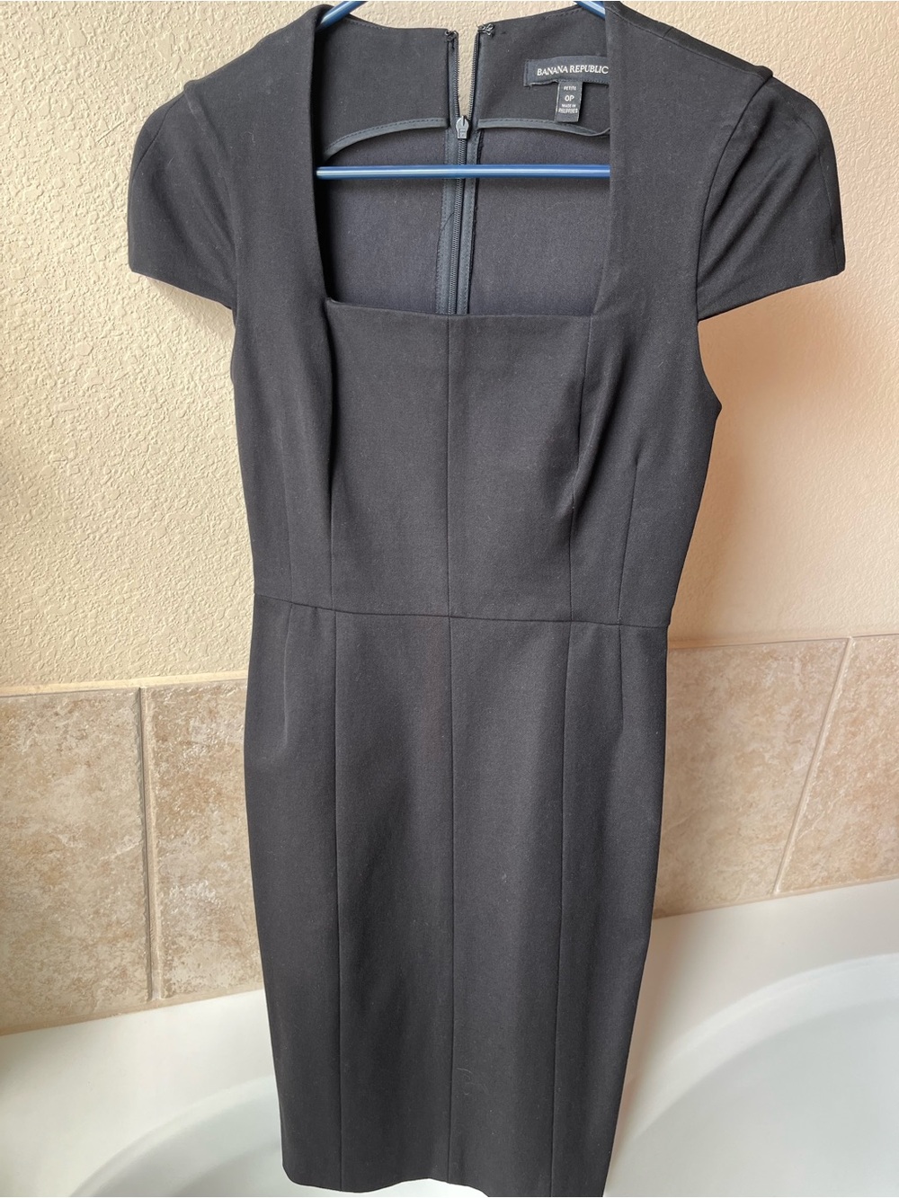 Banana Republic Black Square-Neck Cap-Sleeve Sheath Midi Dress